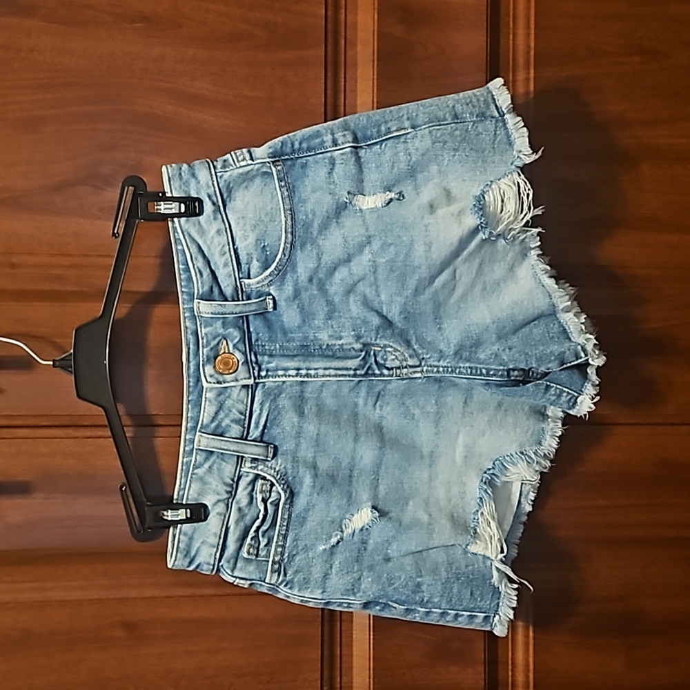 SO Super High Rise Cutoff jean shorts, size 3.
